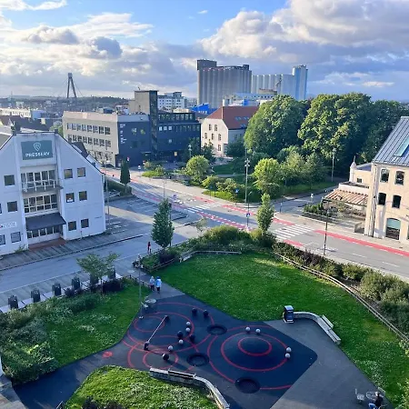 In The Center Of Appartement